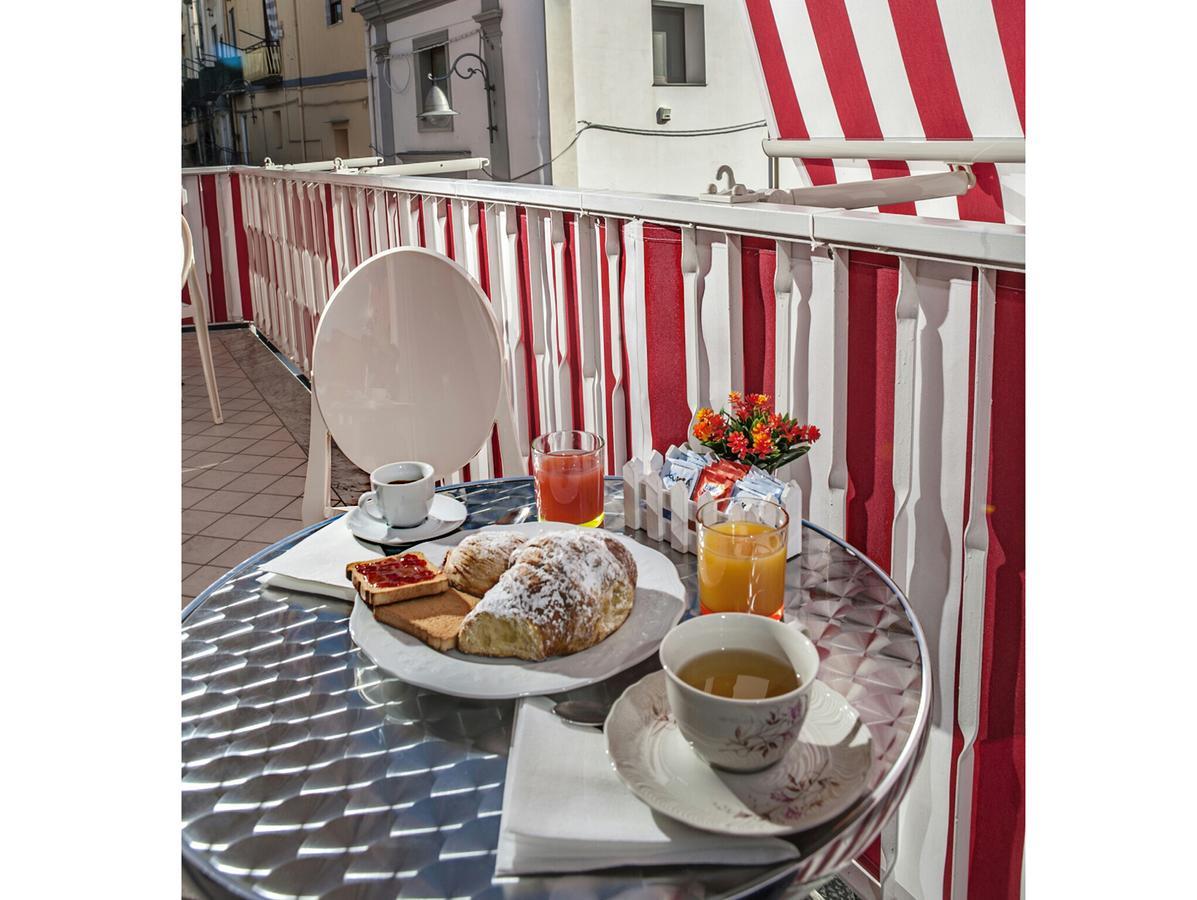 Enjoy Vida Bed & Breakfast Casola di Napoli Dış mekan fotoğraf